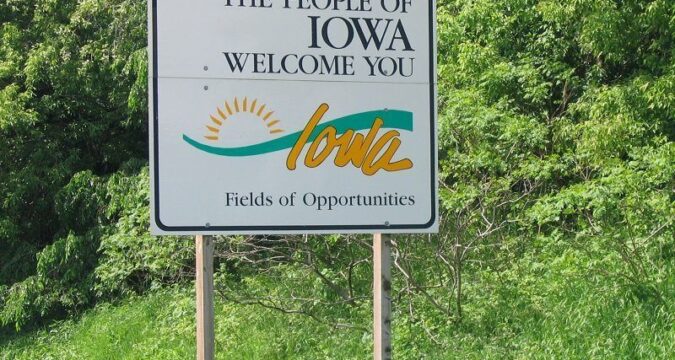 Medible review eastern iowa cities are setting the tone for mmj dispensaries this year